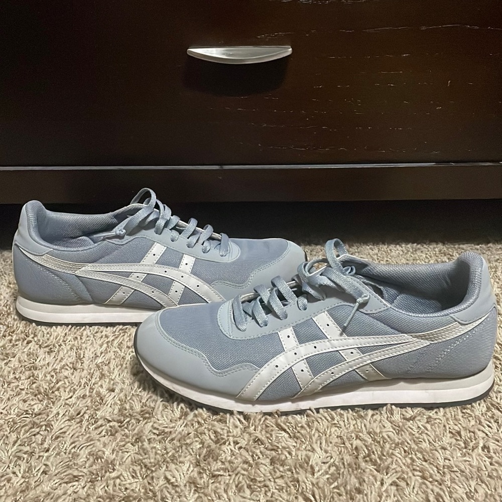 ASICS Tiger Runner